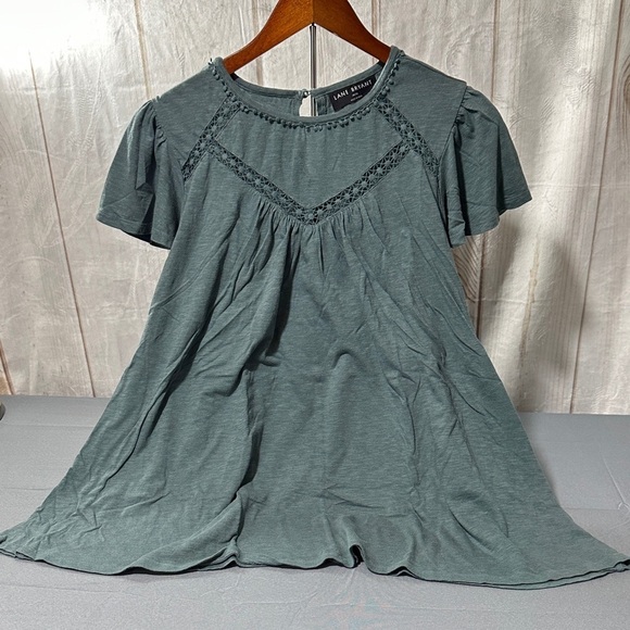 Lane Bryant Tops - Lane Bryant Elegant Lace Trim Green Top